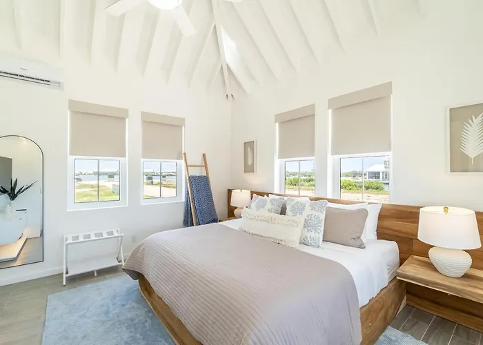 Canalfront Retreat And Mistico Club Boat Shuttle * San Pedro (Ambergris Caye)